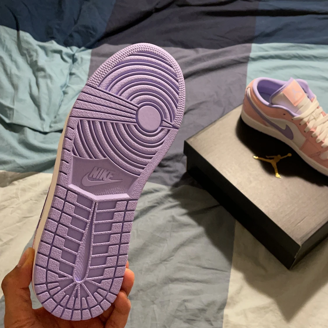 Jordan 1 Low Artic Punch - 91