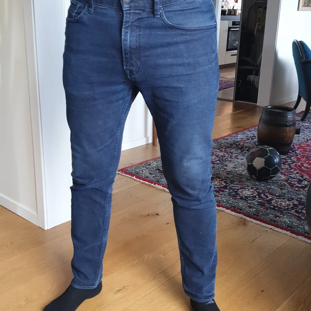 Jeans från kings of indigo, gjort på organiska material. Skick 8/10, slim fit.. Jeans & Byxor.
