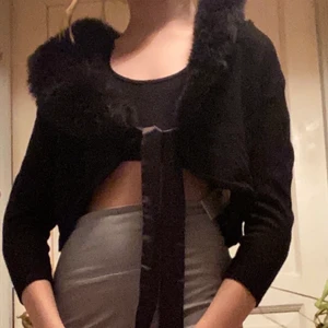 Inget märkes plagg! - Väldigt fin kommer bara inte till användning hos mig. är bara använd en gång.