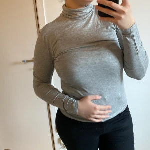 Polotröja - Polotröja från lager i storlek M 