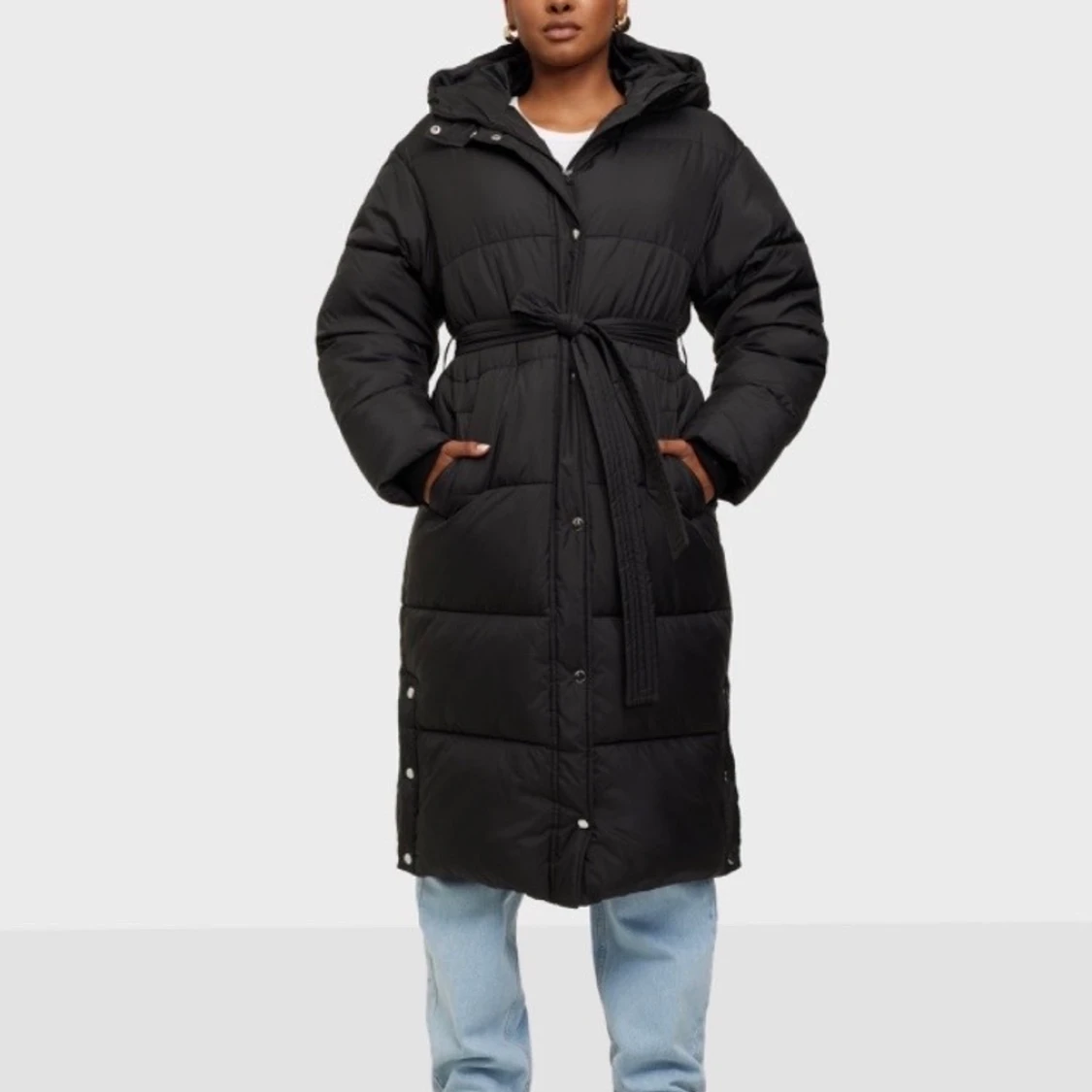 Slutsåld puffer jacka från nelly trend