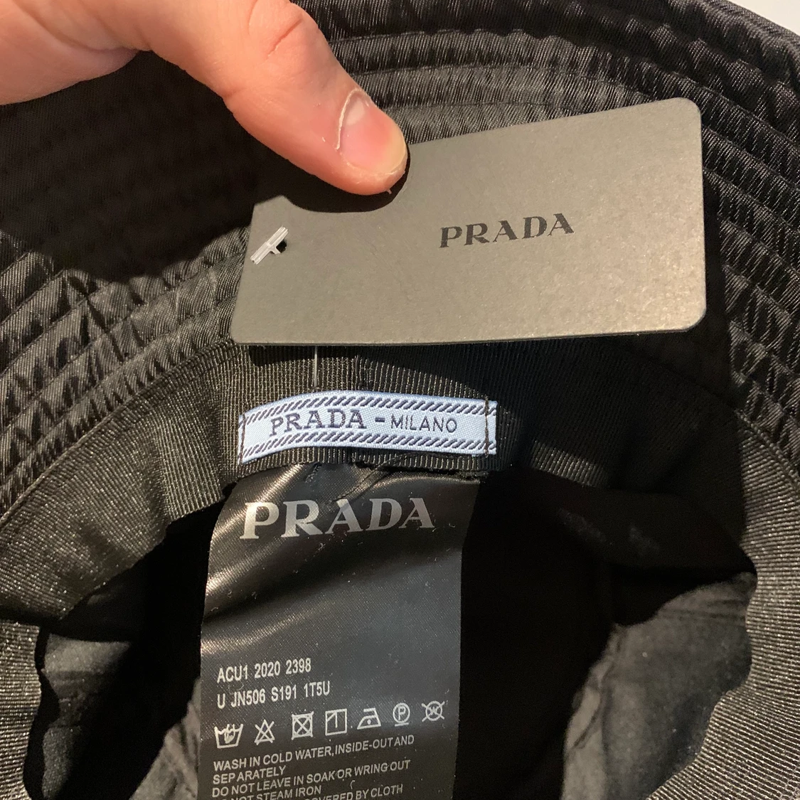PRADA Fiskehatt - 91