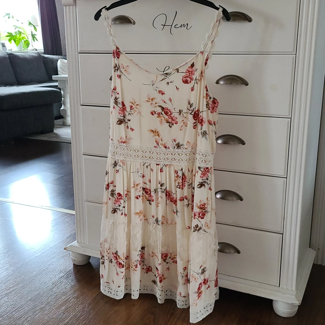 ONLY Klänning stl 42