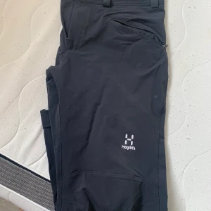 Haglöfs fritidsbyxa  - Haglöfs fritidsbyxa använda en runda på golfbanan. Storlek XXL