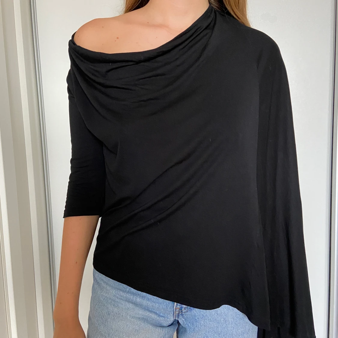 Svart asymmetrisk topp, Diana Orving, M - 90