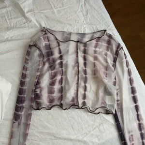 Shein Top - Top från shein i meshmaterial och salladscut, aldrig använd i storlek S