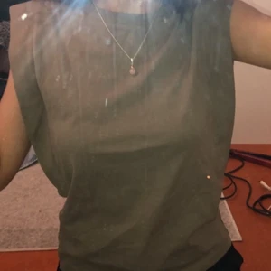 Linne - Helt nytt linne från Gina