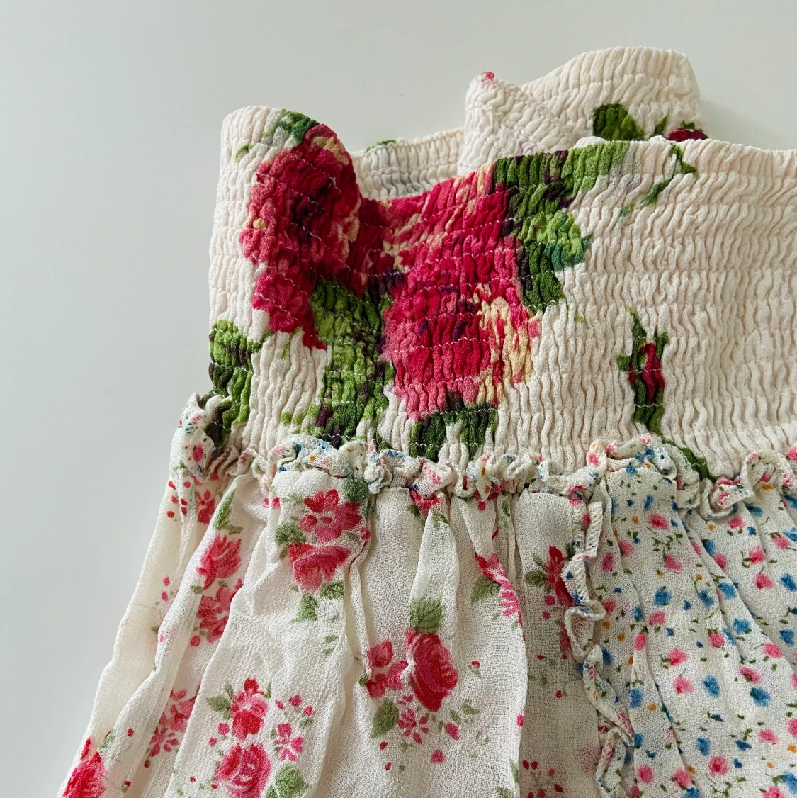 Mönstrad kjol med volang  - 90