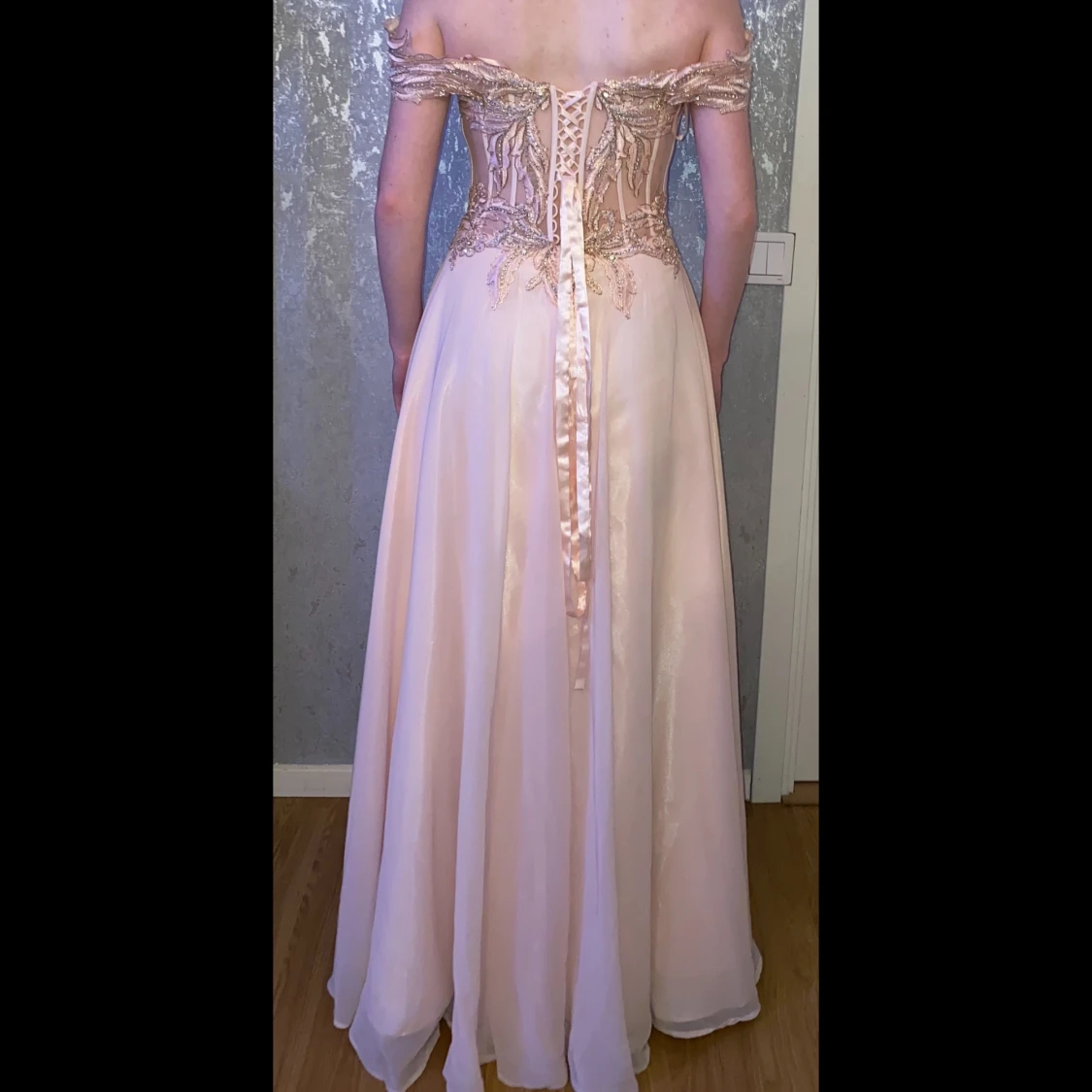 Festkläning/balklänning  - 90