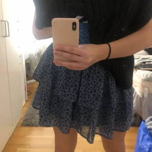 Kjol💫 - Säljer min kjol från kappahl.💫💫 