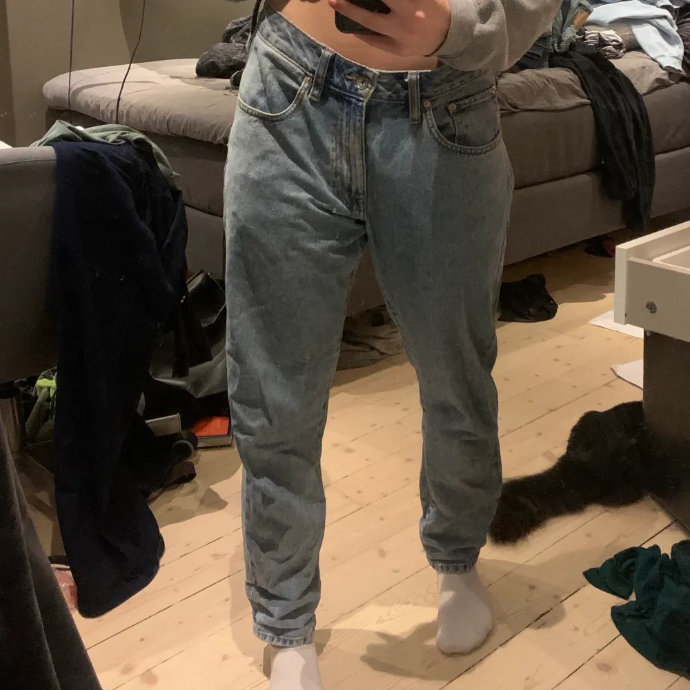 bra skick, jättesnygga baggy jeans, köptes second hand från UMA. Jeans & Byxor.