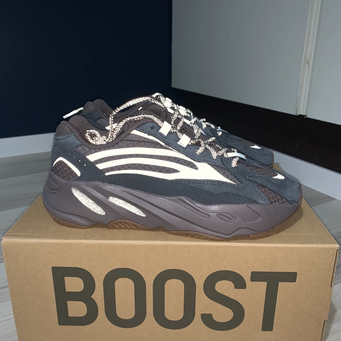 Yeezy boost 700 v2 ”Muave” stl 42 - 90