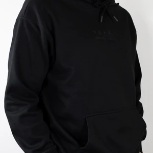 Storlek M BUDA - Nästan helt ny använd 2 gånger pga fel storlek. 