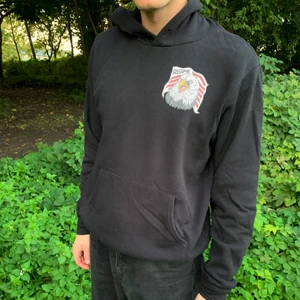 oversized hoodie - good condition. No flaws.