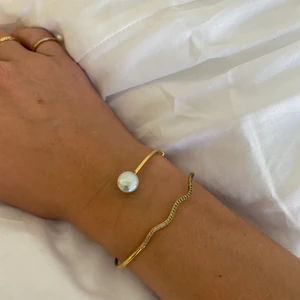 Maria Black armbånd - Maria Black armbånd, aldrig brugt