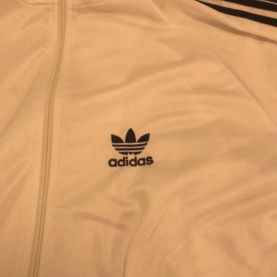 Adidas zip up tröja storlek L - 90