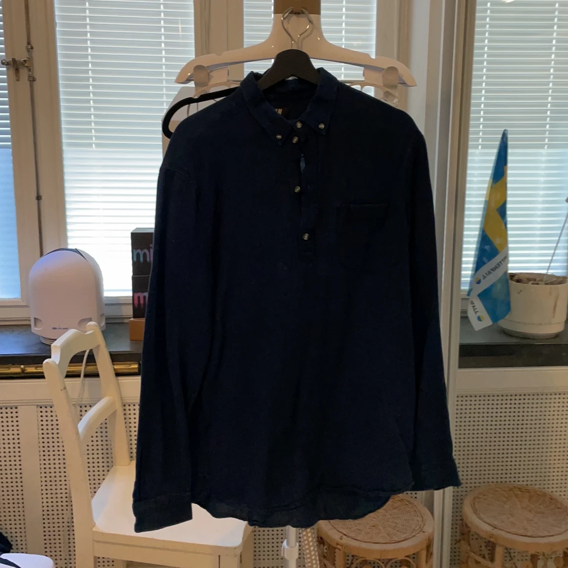 DARK BLUE LONG SLEEVE SHIRT 