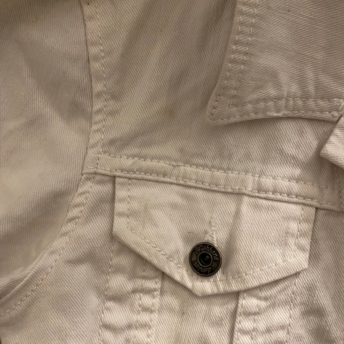 Vit jeansjacka ”kiss” - 91