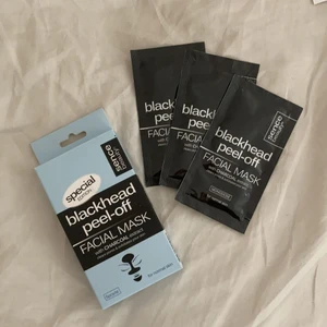 Ansiktsmask  - Säljer 3 blackhead peel-off. 40kr + frakt