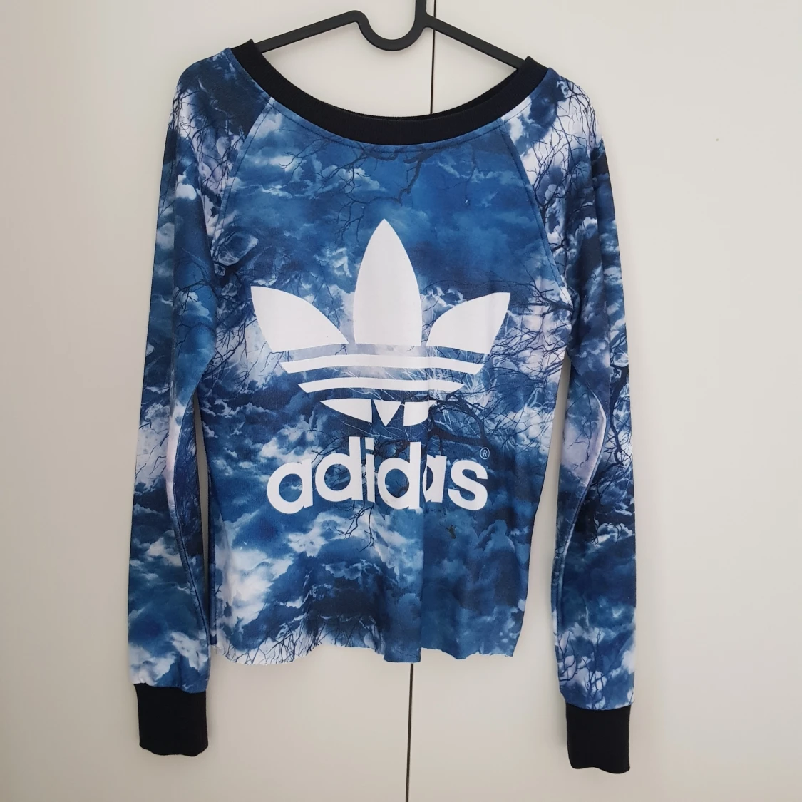 Adidas tie dye  - 90