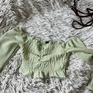 Tröja  - Säljer en jättefin sommar tröja från Bikbok! 