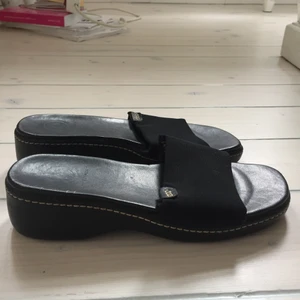 Platform sandaler - Oanvända platformsandaler