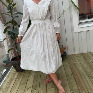 🧋Vit fin klänning 🧋 - 🧁Vit klänning från h&m storlek 42🧁