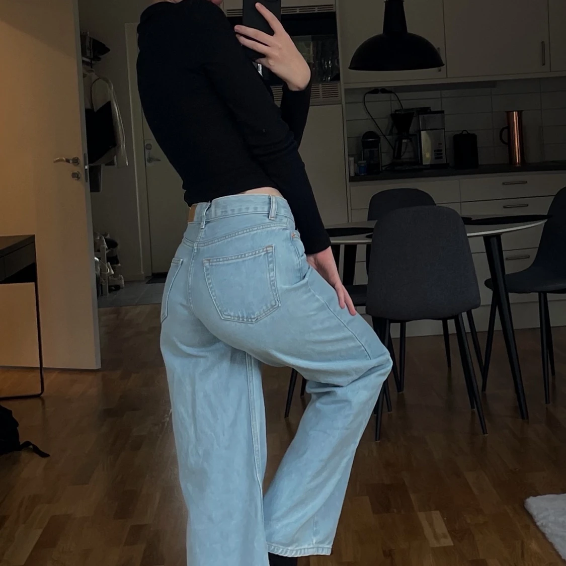 Junkyard jeans i storlek 24/ xs  - 90