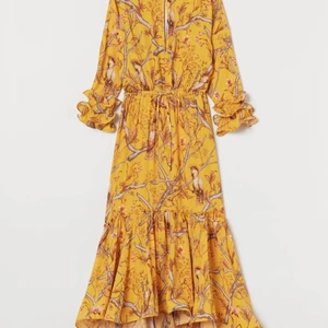 Johanna Ortiz Klänning H&M - Fin lång klänning ifrån h&m, storlek M. 