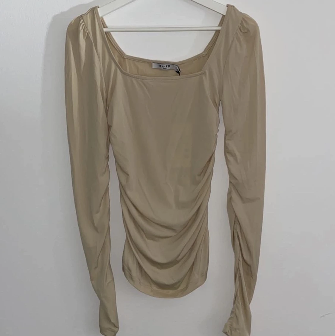 Beige topp/tröja, strl: xs