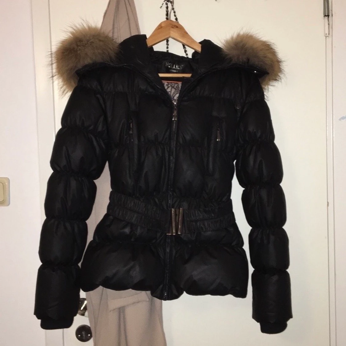 Hollies jacka storlek 36 - 90