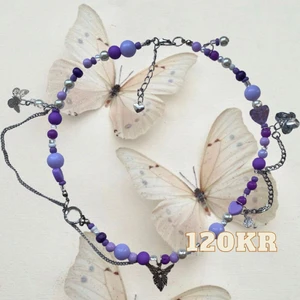Handgjort pärlhalsband  - @bladhsmycken på Instagram💖 unikt och one of a kind 