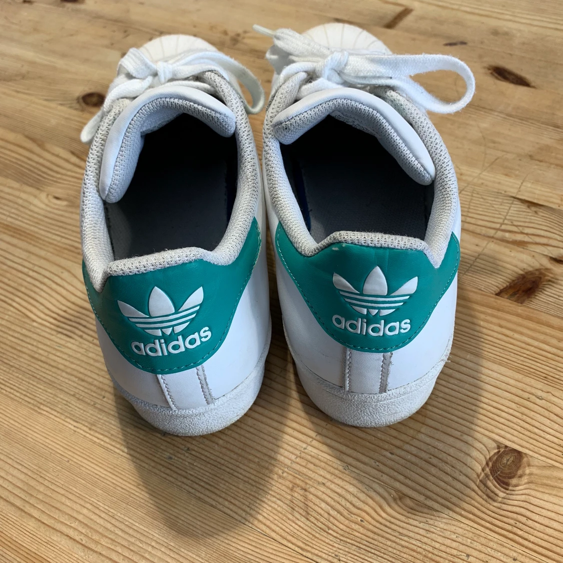 Adidas Superstar sneakers strl 42 - 90