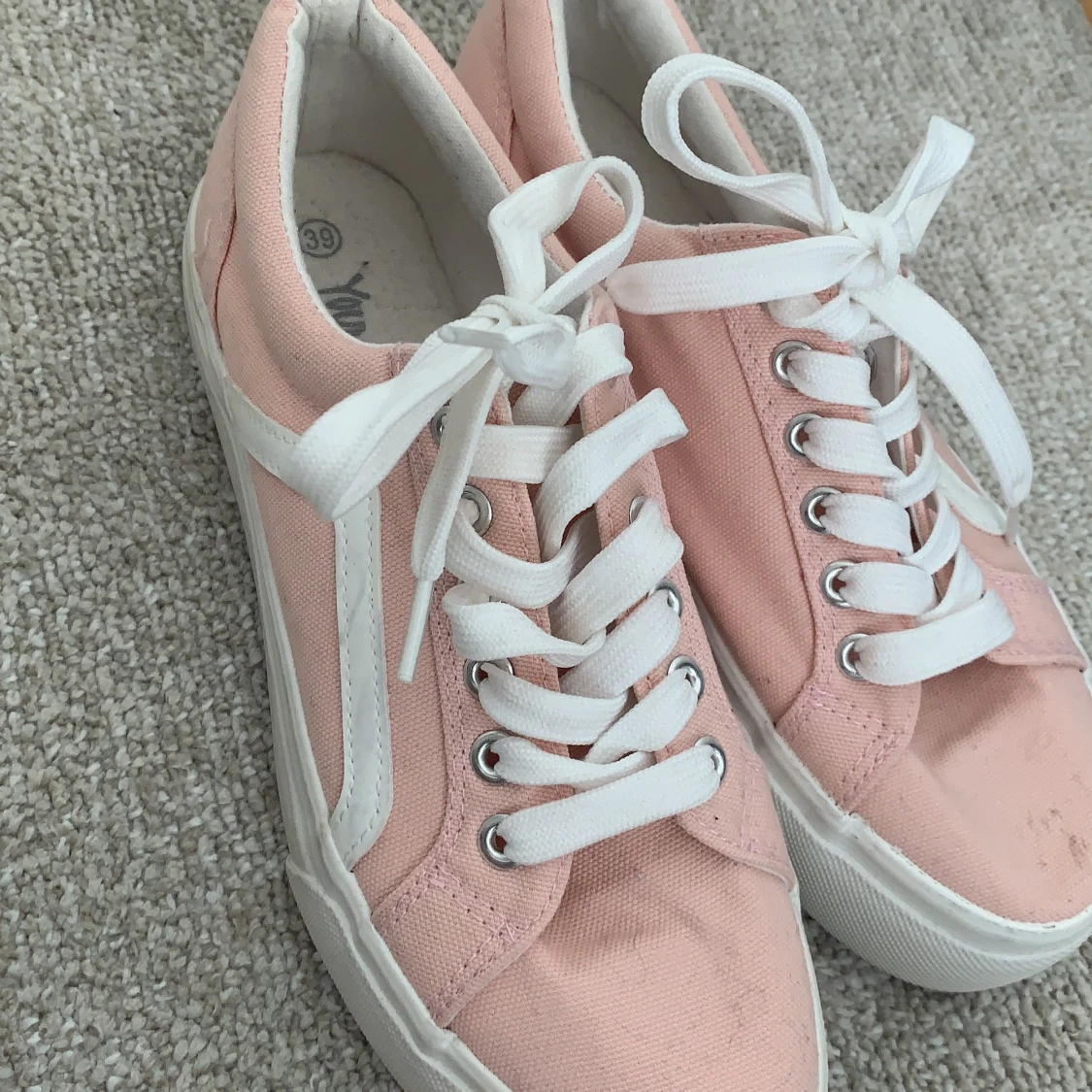 Young spirit london storlek 39.