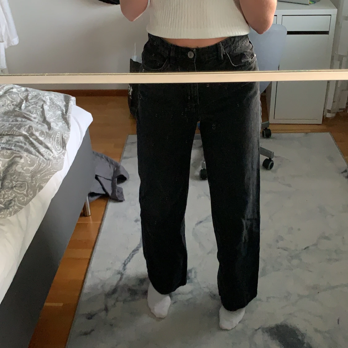 Svarta jeans storlek 36 