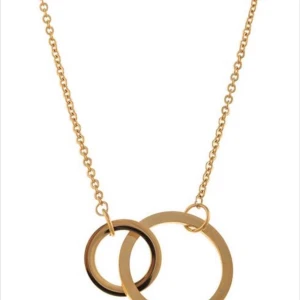 NYTT STÅLHALSBAND GULD - nytt STÅLHALSBAND i guld, nickelfritt och vattentåligt. FINNS FLERA I LAGER 💓