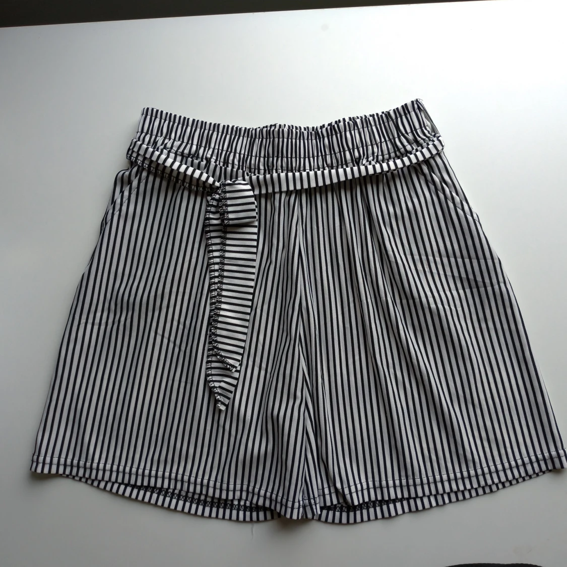 Randiga shorts  - 91