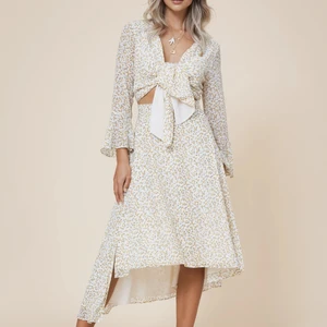 Adoore Riviera Lemon dress  - Säljer min Adoore klänning i strl 36 då den ej kommer till användning. Använd 2 ggr, som ny. Nypris 1495kr slutsåld på hemsidan.