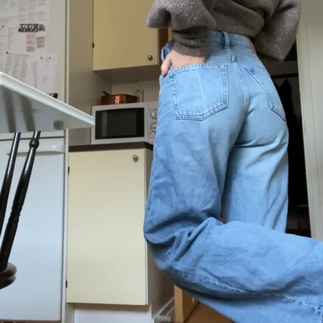 WEEKDAY ACE Jeans blå Strl 26