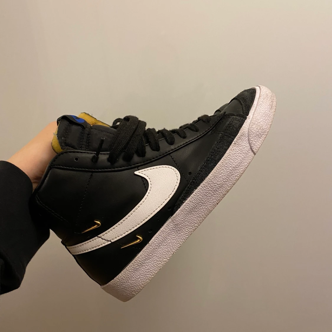 Nike Blazer Mid ’77