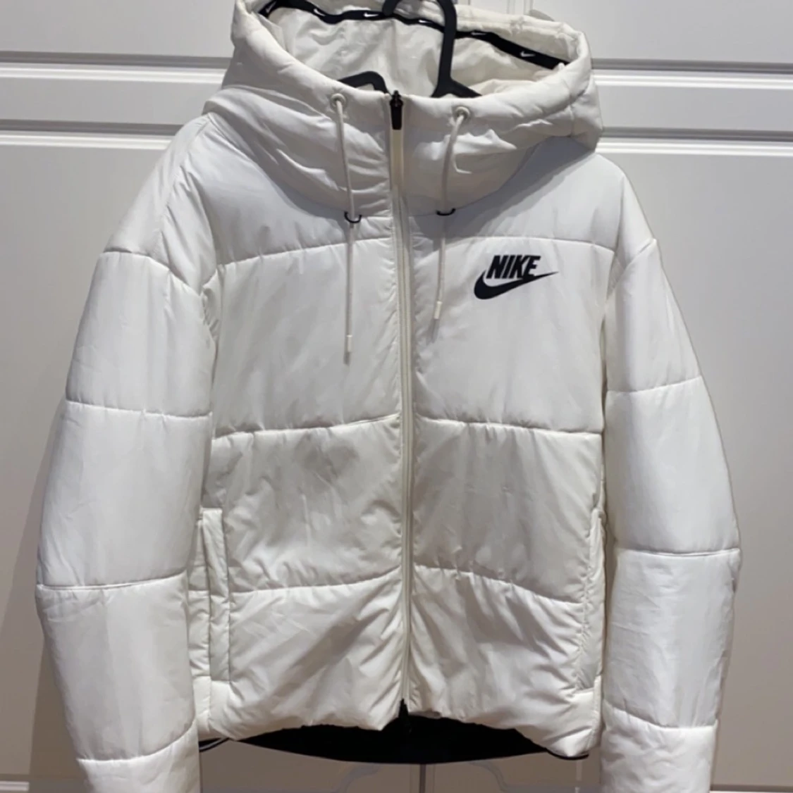 Nike jacka storlek M