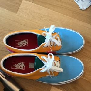 Nya Vans canvas multi/Bright stl 42,5 - Oanvända 