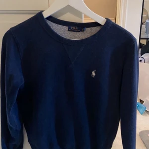 Ralph lauren sweatshirt  - Köpt i usa förra året så knappt använd❤️