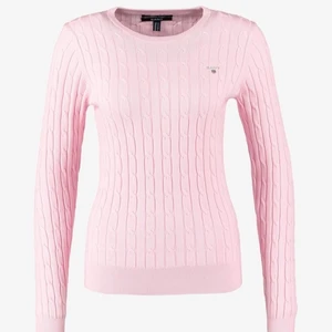 GANT - Jag säljer denna tröja för att den är tyvärr för stor för mig, den är knappt använd. Säljes för 500:-