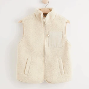 Lindex väst  - Säljer denhär fleecevästen ifrån Lindex i storlek M💞 Egna bilder skickas vid förfrågan! 