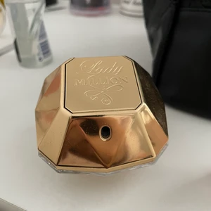 Lady million parfym - Lady million 