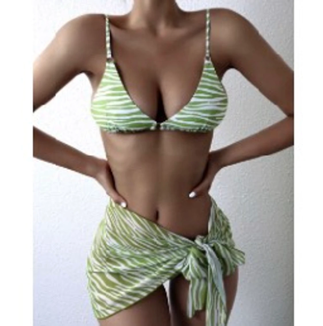 Grön zebrafärgad bikini