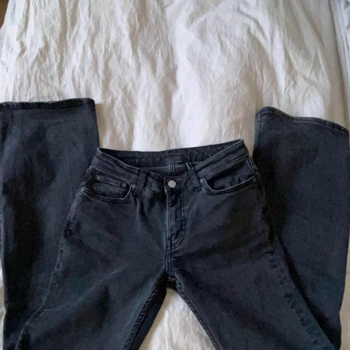 Lågmidjade svarta bootcut  - 90