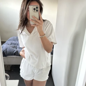 frotté set - muysigt set i frotté! perfekt till sommarn, finns tecken på användning🤍