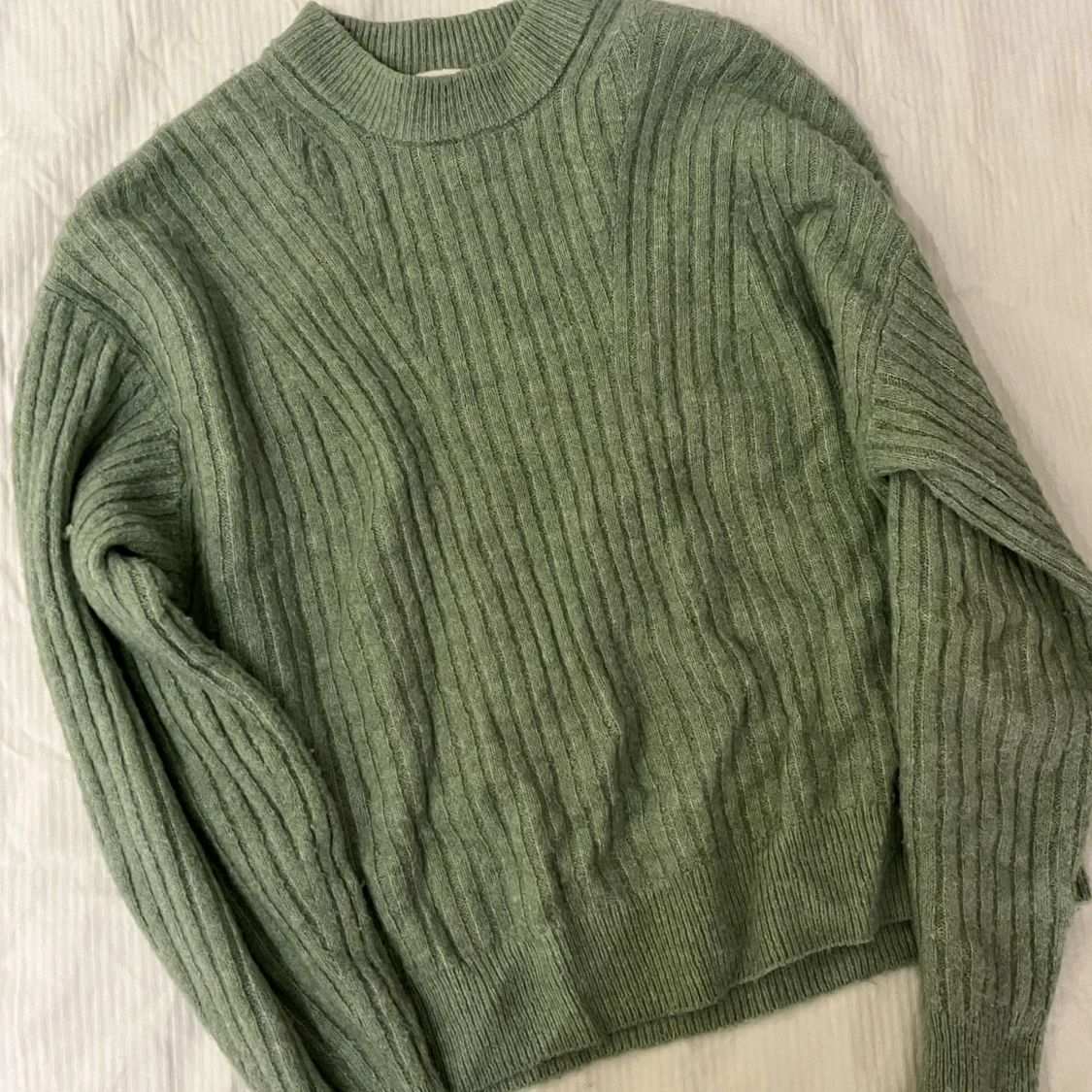 grön stickad tröja - 90